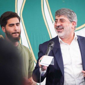 میاید آنکه عینا مظهر الیقین باشد محمدرضا طاهری