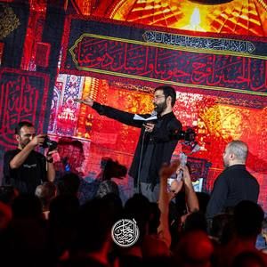 حرمتش واجب است در دو جهان حسین سیب سرخی