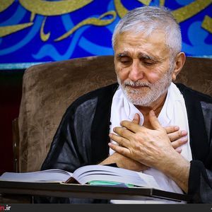 همین که روزیه تو میرسد خداروشکر منصور ارضی