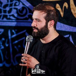 صاحب عزای محرم‌ها سرت سلامت حسین ایزدخواه