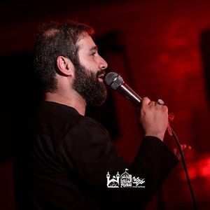 دارد این ماه محرم سفره‌دار بی‌نظیر حسین ایزدخواه