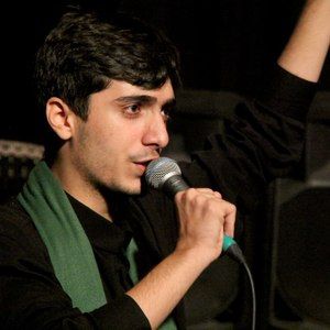 پدرش ابوتراب و مادرش ام بنین سید مهدی موسوی