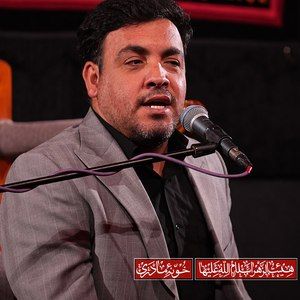 دید یک نفر روی سینه پدر است علی‌اکبر زادفرج
