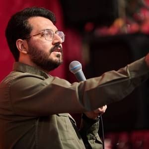 گنبد طلای شاه را از دور میبینم علی اکبر حائری