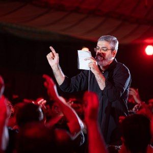 سر در عرش خدا حک شده با خط جلی محمد شعبانپور