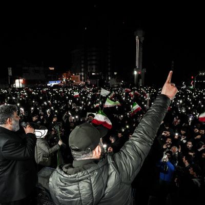 رجز خوانی محمدحسین حدادیان