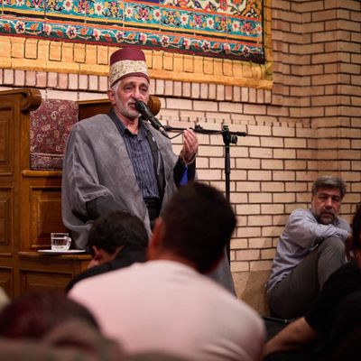 تا دوستدار حیدر و در دین احمدی مصطفی نظری