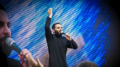 عشق دردسر دارد عاشقی خطر دارد محمد حسین حدادیان