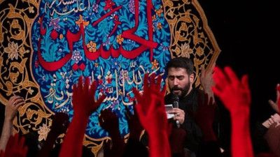 زیر این پرچم از بلا نترسیدیم حسین طاهری