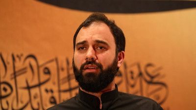 حسن مگه داریم اسمی غریب تر از این سید مهدی حسینی
