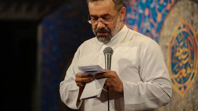 زمین و آسمون تو دستته حاج محمود کریمی