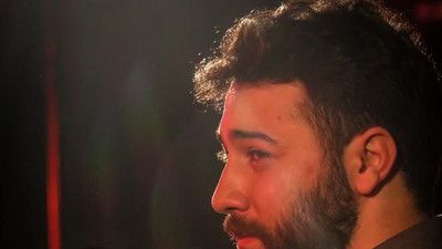 من جوانم گناه اگر کردم خب غلط کرده ام ببخشیدم امین قدیم