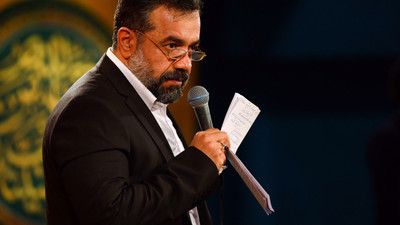 سینه چاک میزنم تا حرم میپرم حاج محمود کریمی