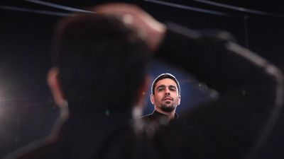 به خرابه تاریک ماه آسمون سر زد حنیف طاهری