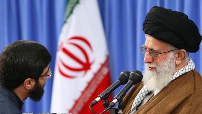 ببین که دخترات زبون روزه پا به پات سید رضا نریمانی